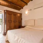 Villa Chiaramonte *