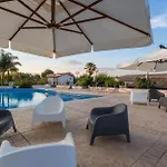Villa Chiaramonte *